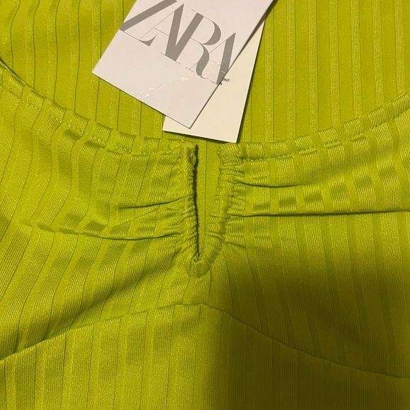 Zara lime green long sleeve ribbed cropped top NWT - Picture 4 of 9